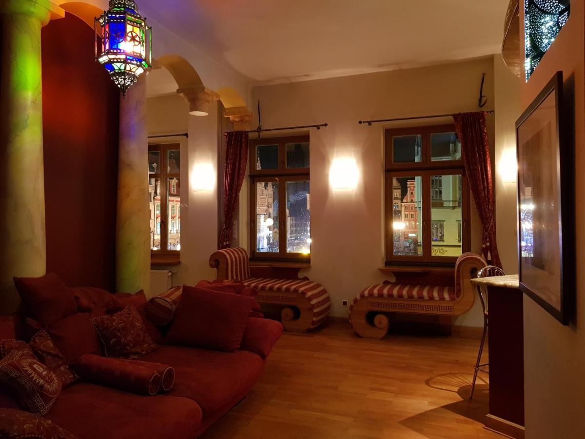 Unique Luxury Studio On Market Square Apartment Вроцлав Екстериор снимка