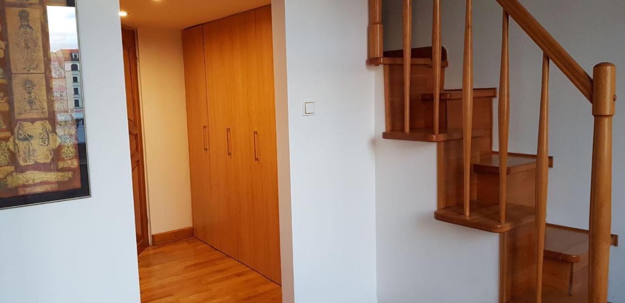 Unique Luxury Studio On Market Square Apartment Вроцлав Екстериор снимка