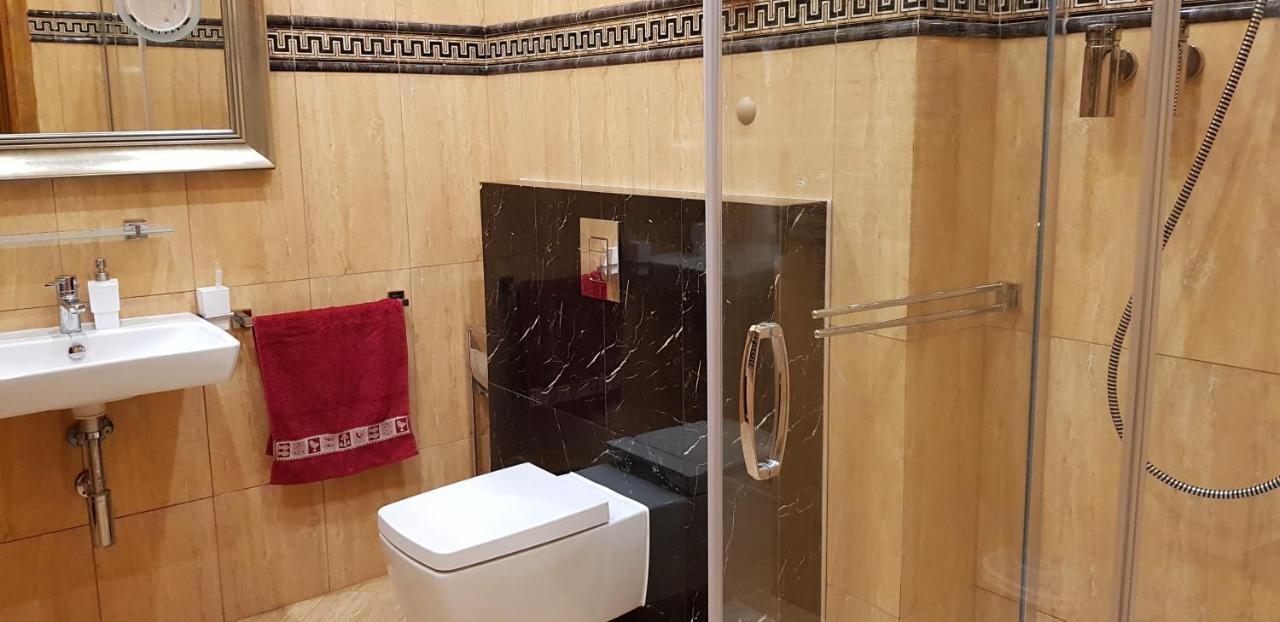 Unique Luxury Studio On Market Square Apartment Вроцлав Екстериор снимка